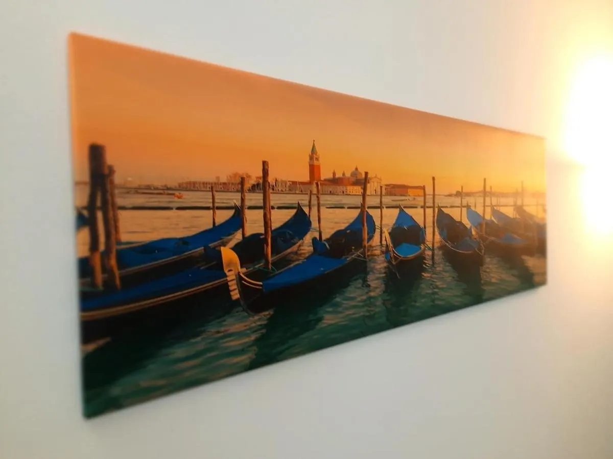Marco'S Apartment -Ideale Per Venezia- 메스트레 이탈리아